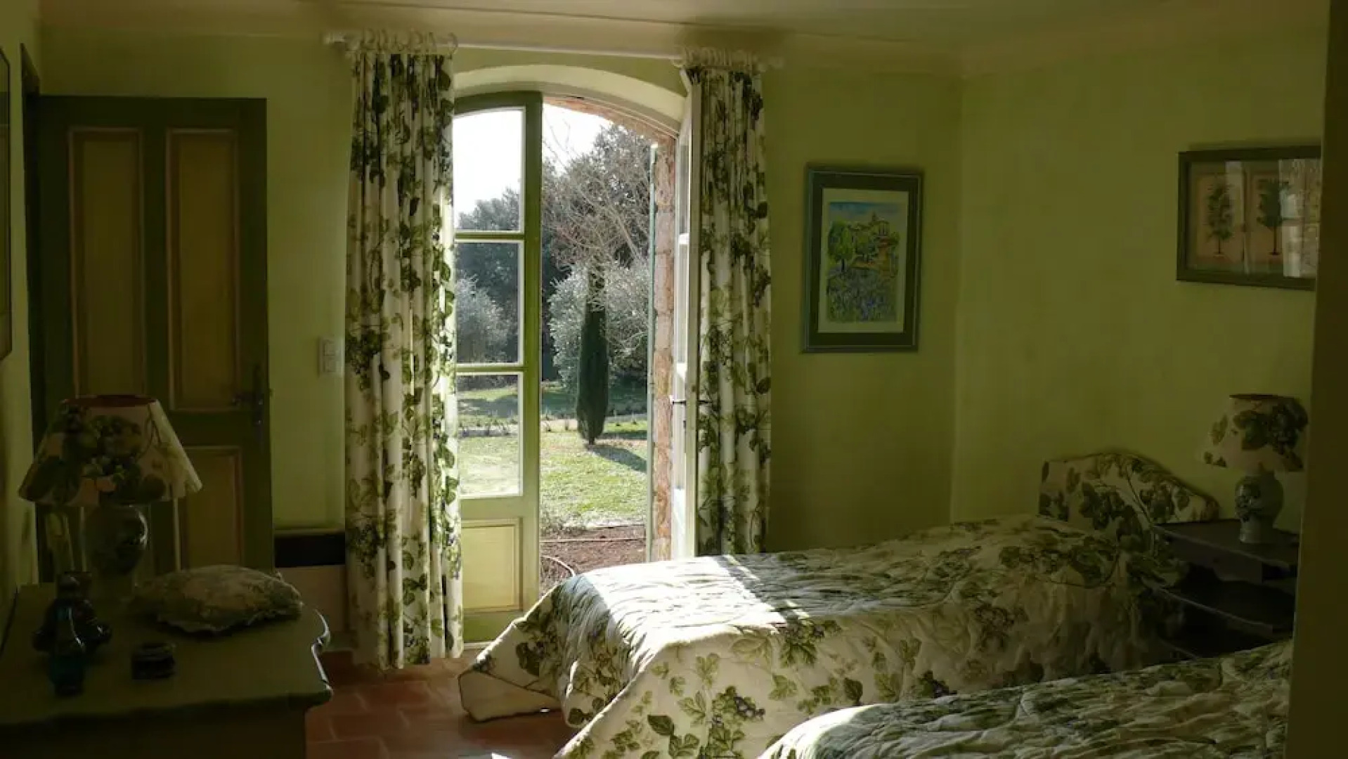 Les Bastides de lAuviduery