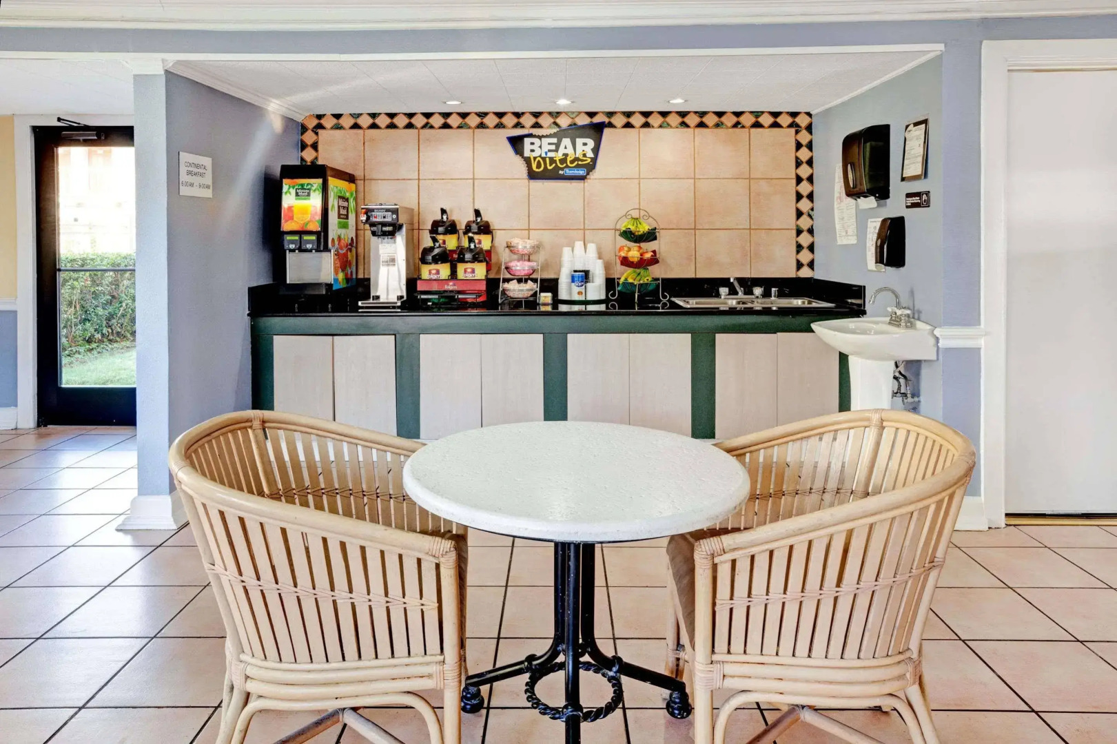 Travelodge by Wyndham North Richland Hills/Dallas/Ft Worth