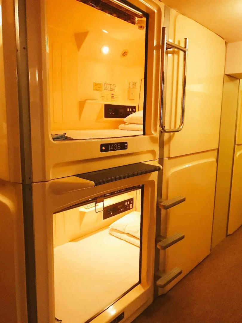 Business Inn Newcity - Caters to Men