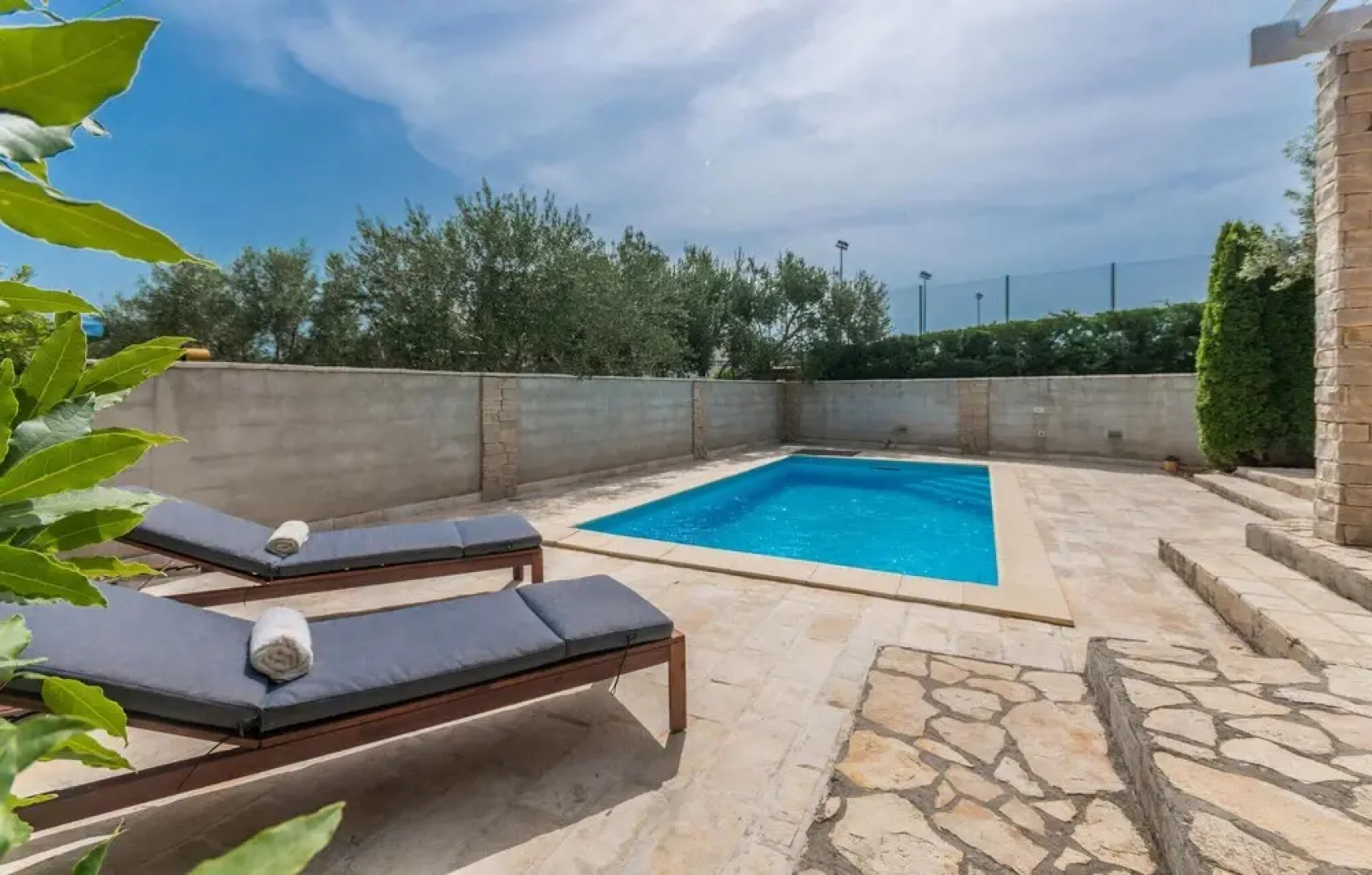 Amazing Home in Dobropoljana With 6 Bedrooms and Outdoor Swimming Pool