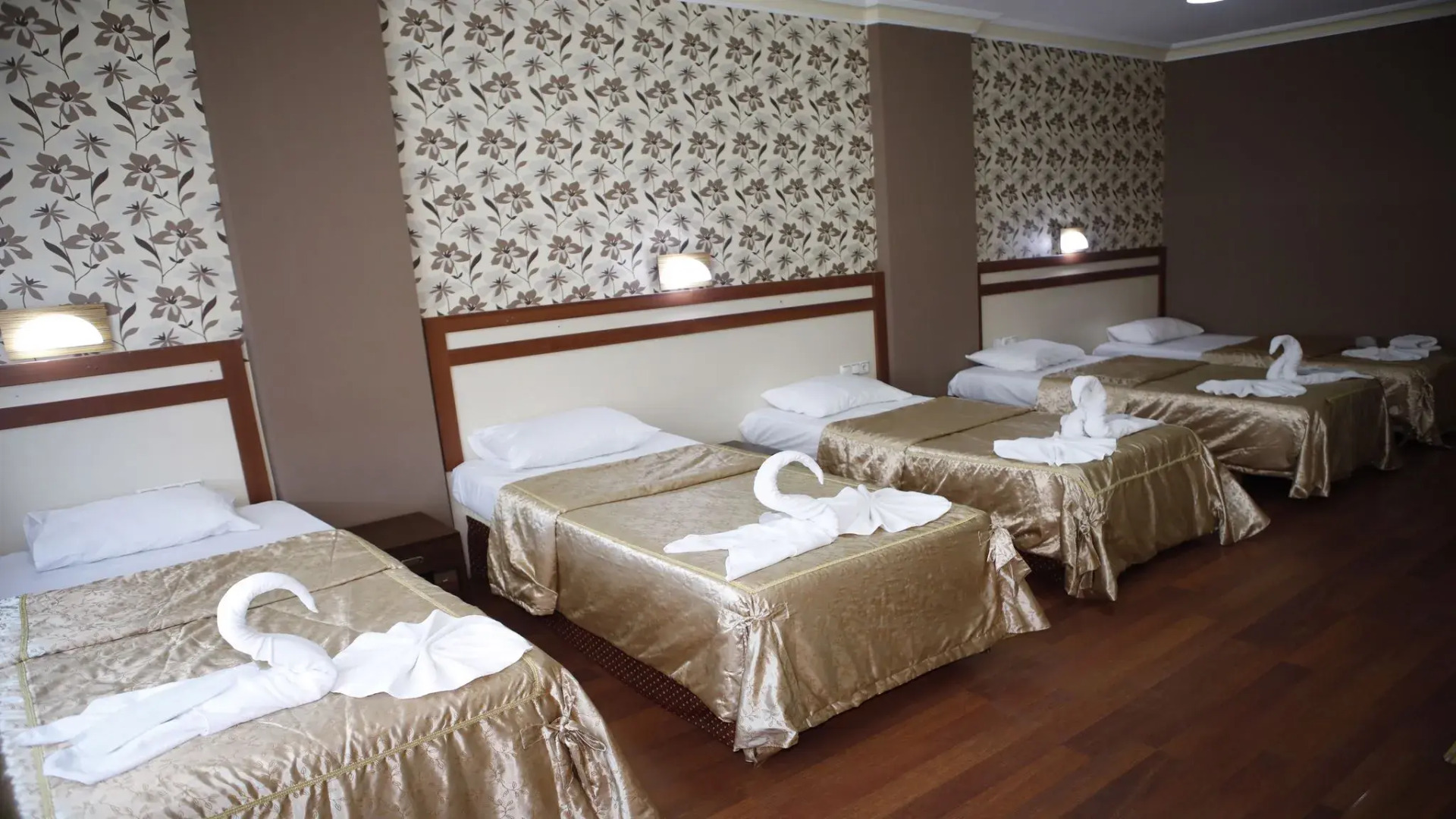 Silivri Safir Hotel & Resort Beach And Restaurant