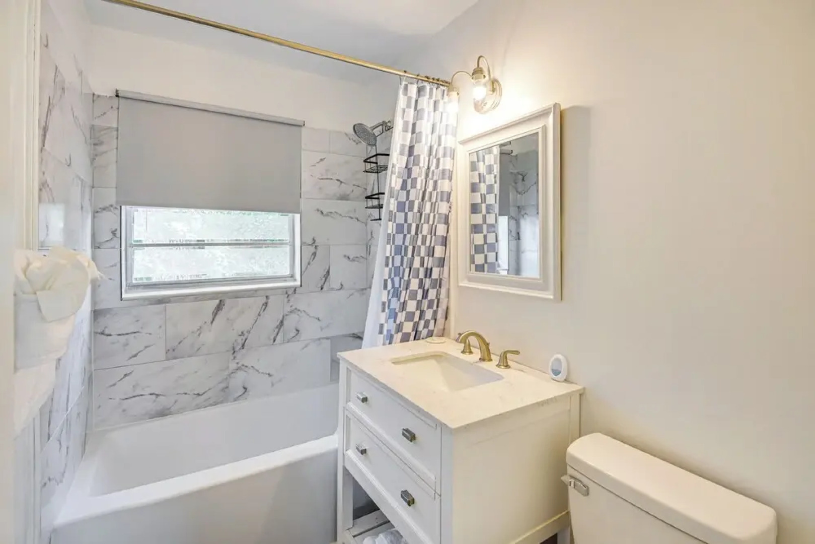 4 Mi to Daytona Boardwalk & Beaches: Cute Cottage