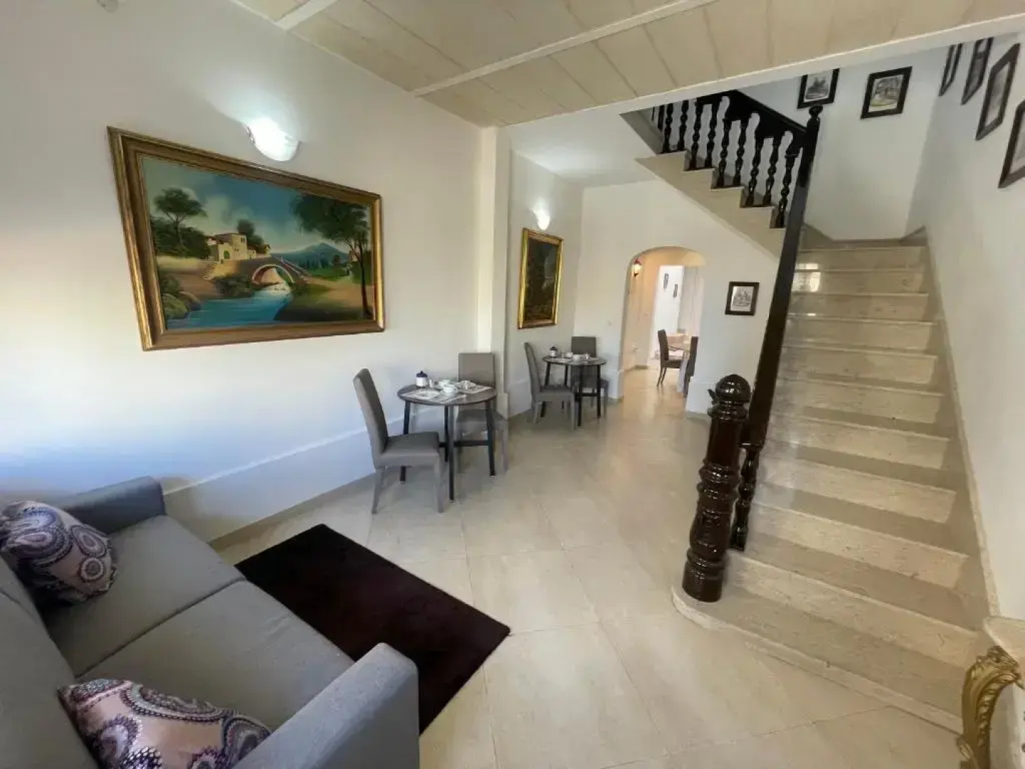 Alina Boutique Living