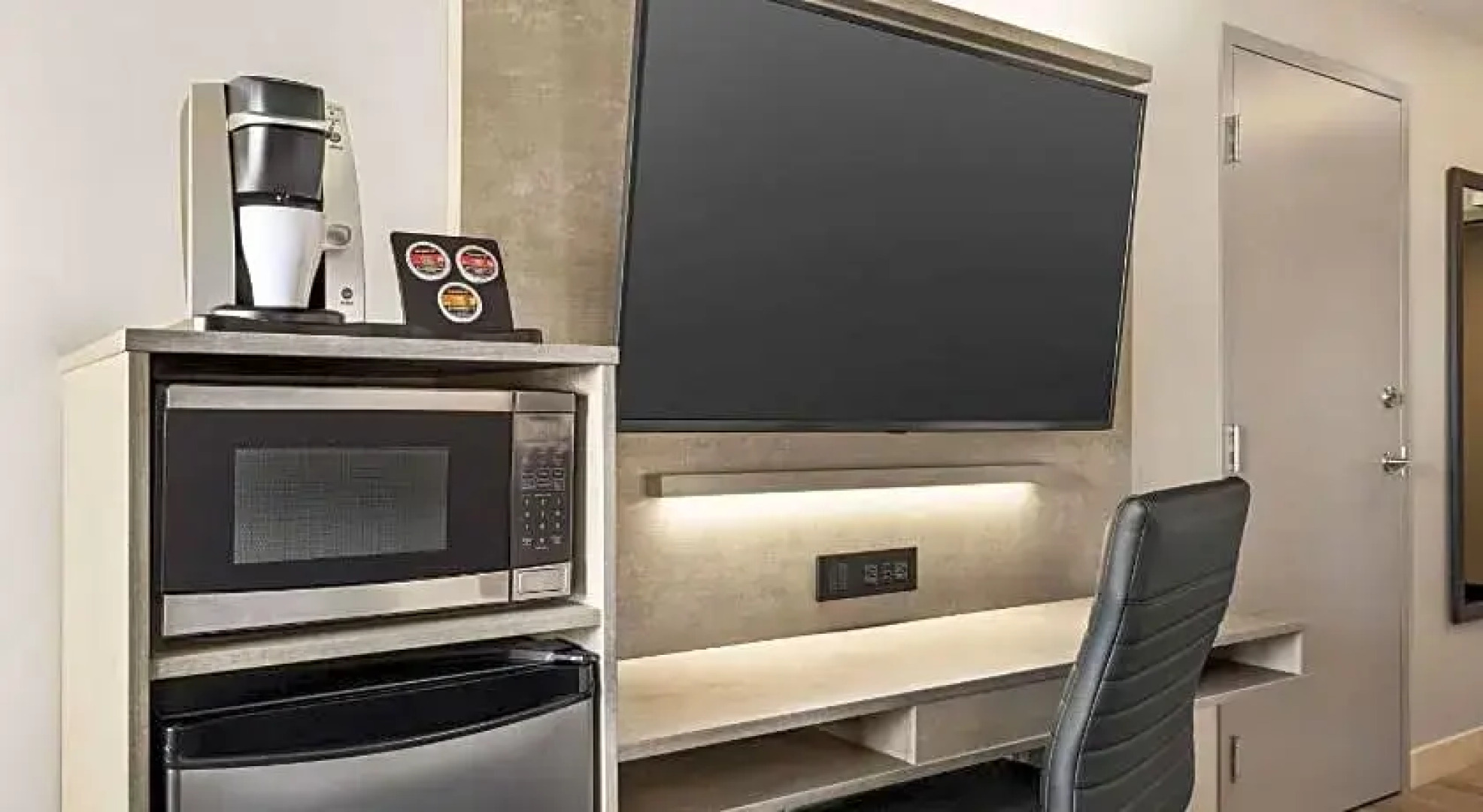 Microtel Inn & Suites Montreal Airport-Dorval QC