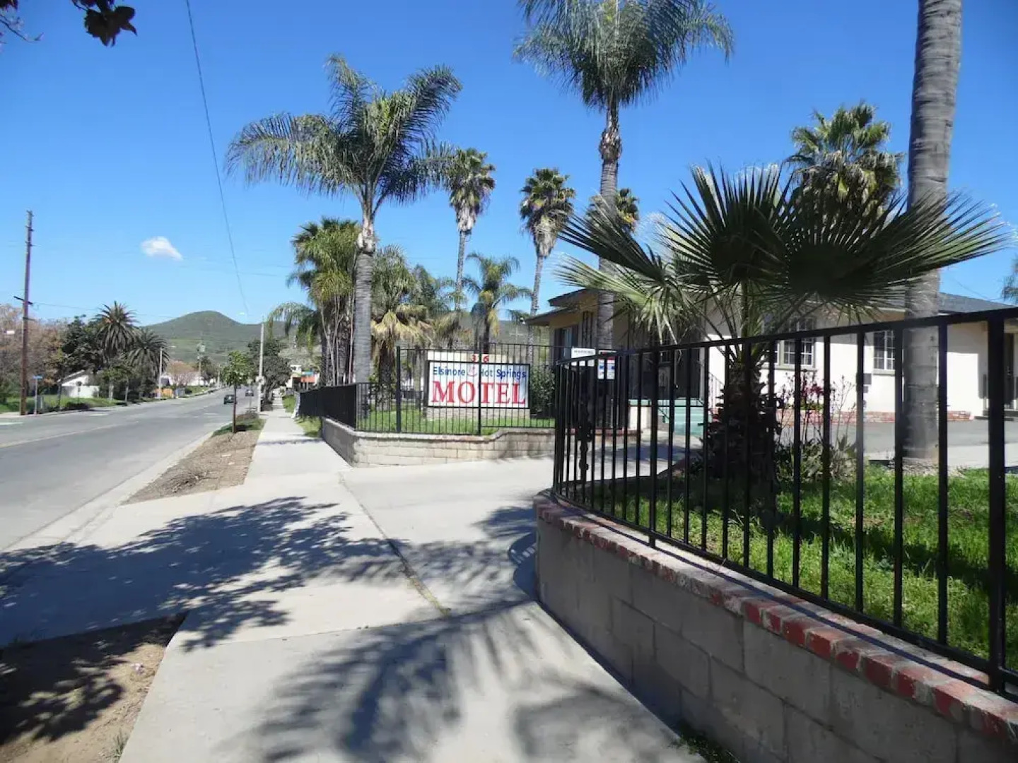 Elsinore Hot Springs & Lodge