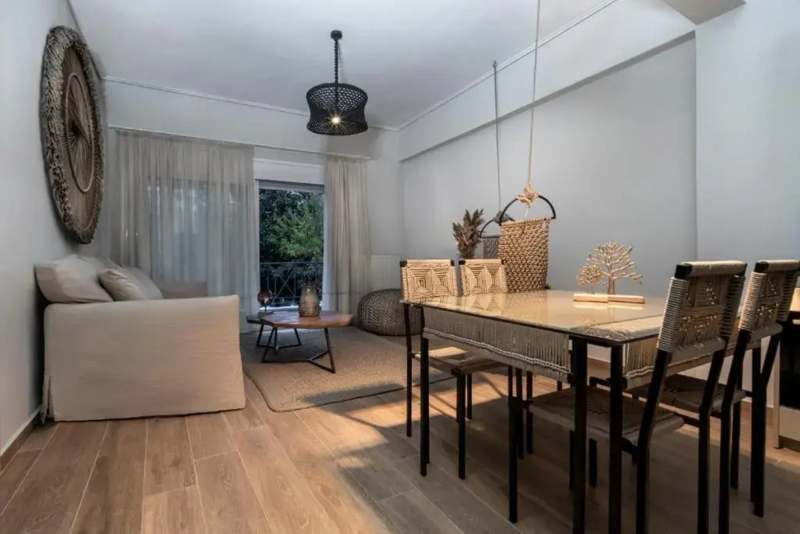 Macrame Luxury Suites