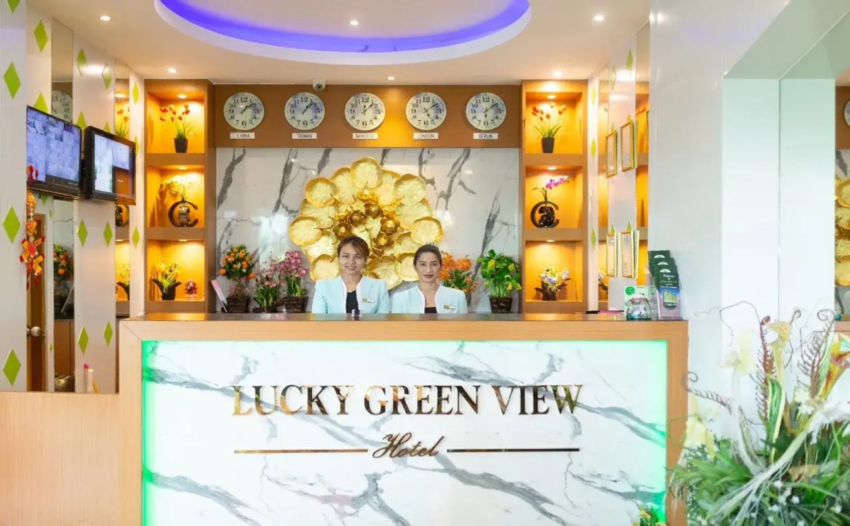 Lucky Green View