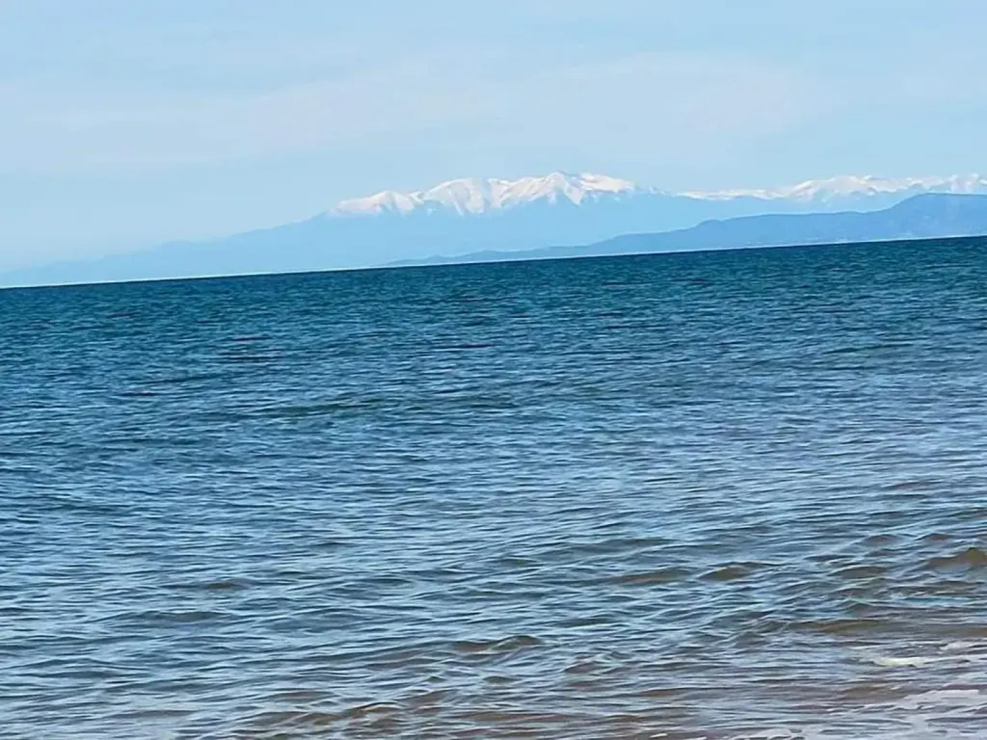 HELTY T2, logement neuf, tout équipé coeur du village, parking gratuit