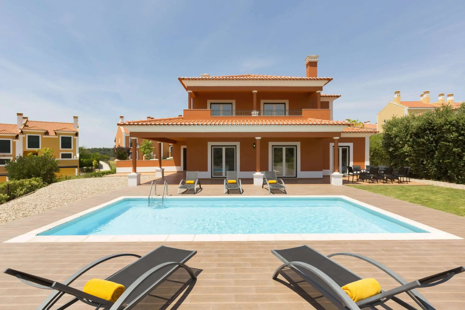 Dolce by Wyndham CampoReal Lisboa