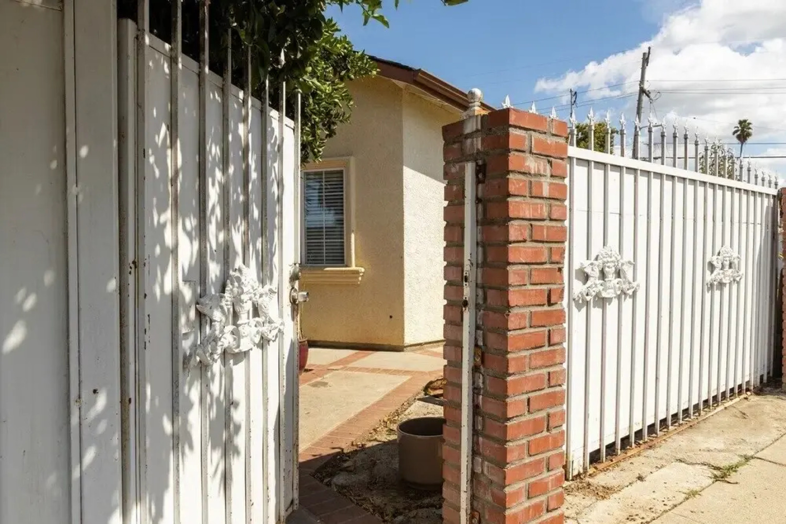 Charming 2-bedroom in East Palo Alto