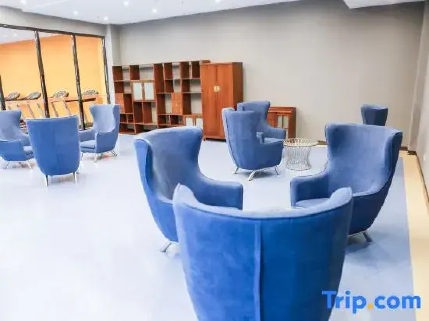 Ruoyu International Hotel (Tai'an High-speed Railway Station)