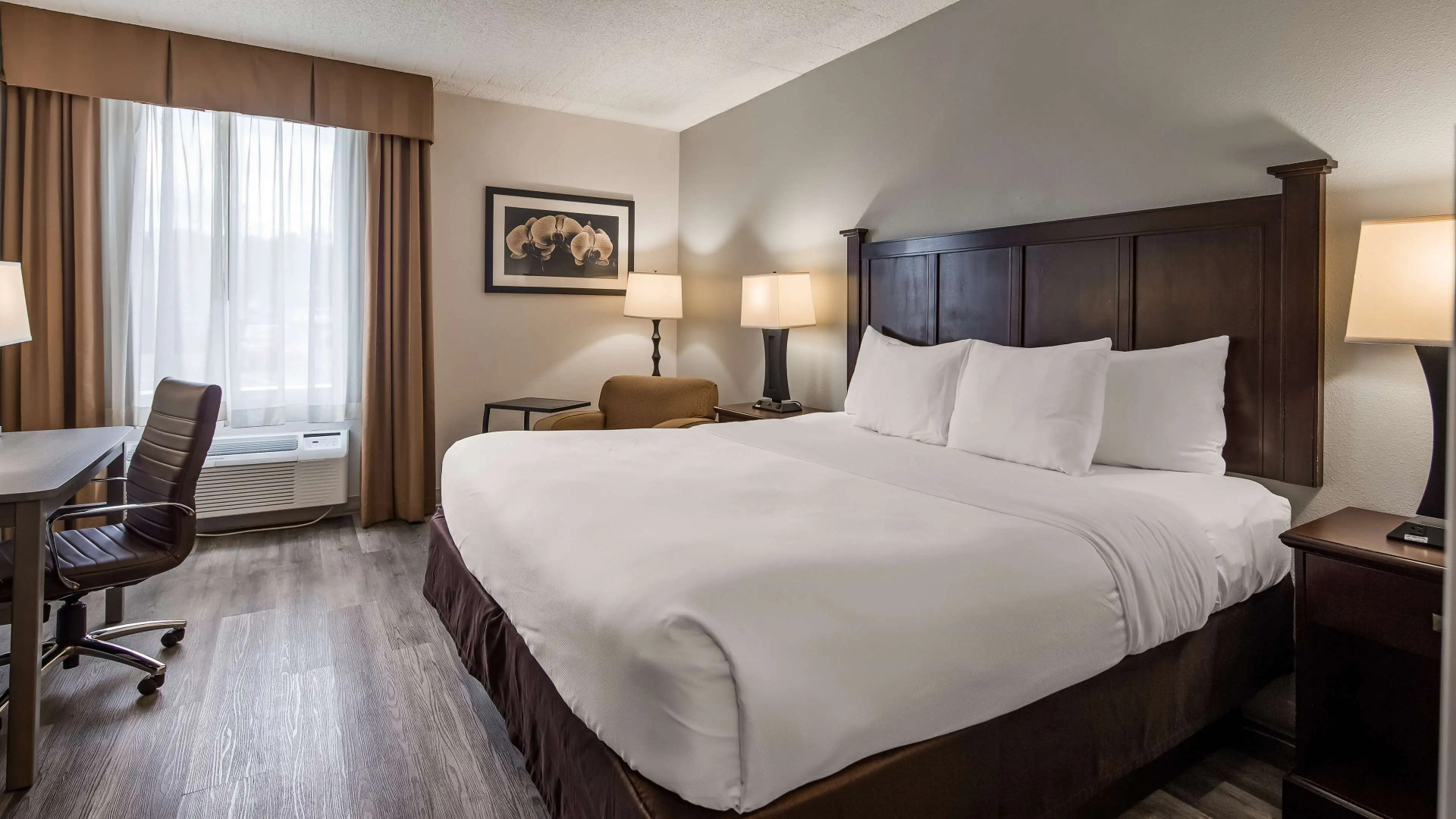 Best Western Paramus Hotel & Suites