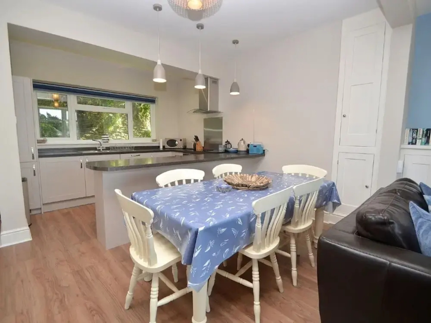 Peaceful Holiday Home in Kingswear Devon With Terrace