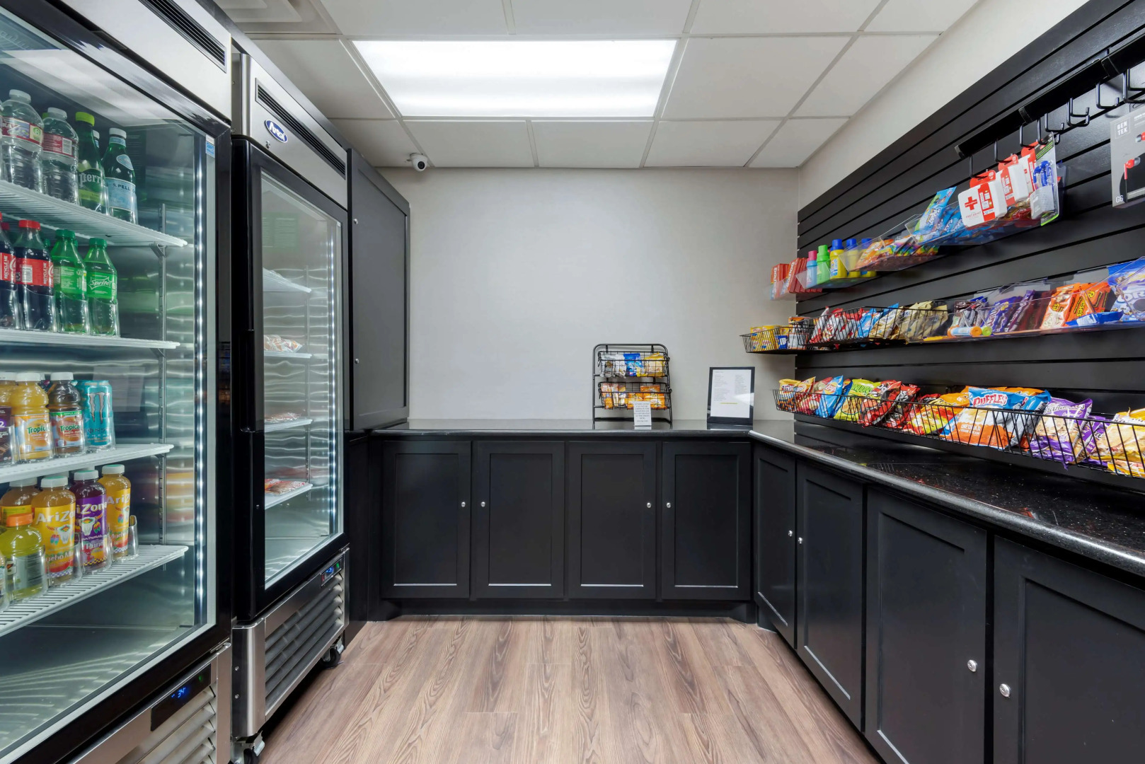 Best Western Plus Arlington North Hotel & Suites