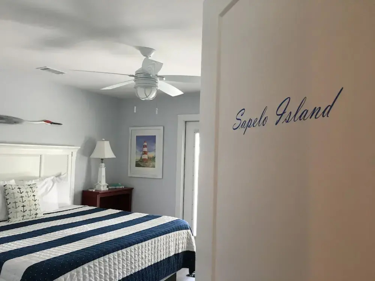 Darien Waterfront Inn