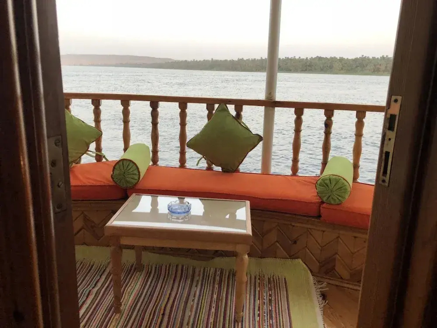 Dahabeya Queen Farida