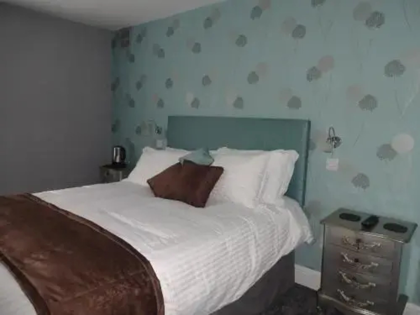 The Snooty Fox Warminster