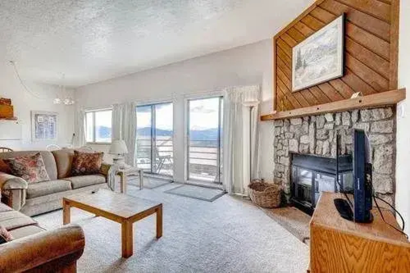 104 A Buffalo Ridge 2 Br condo by RedAwning