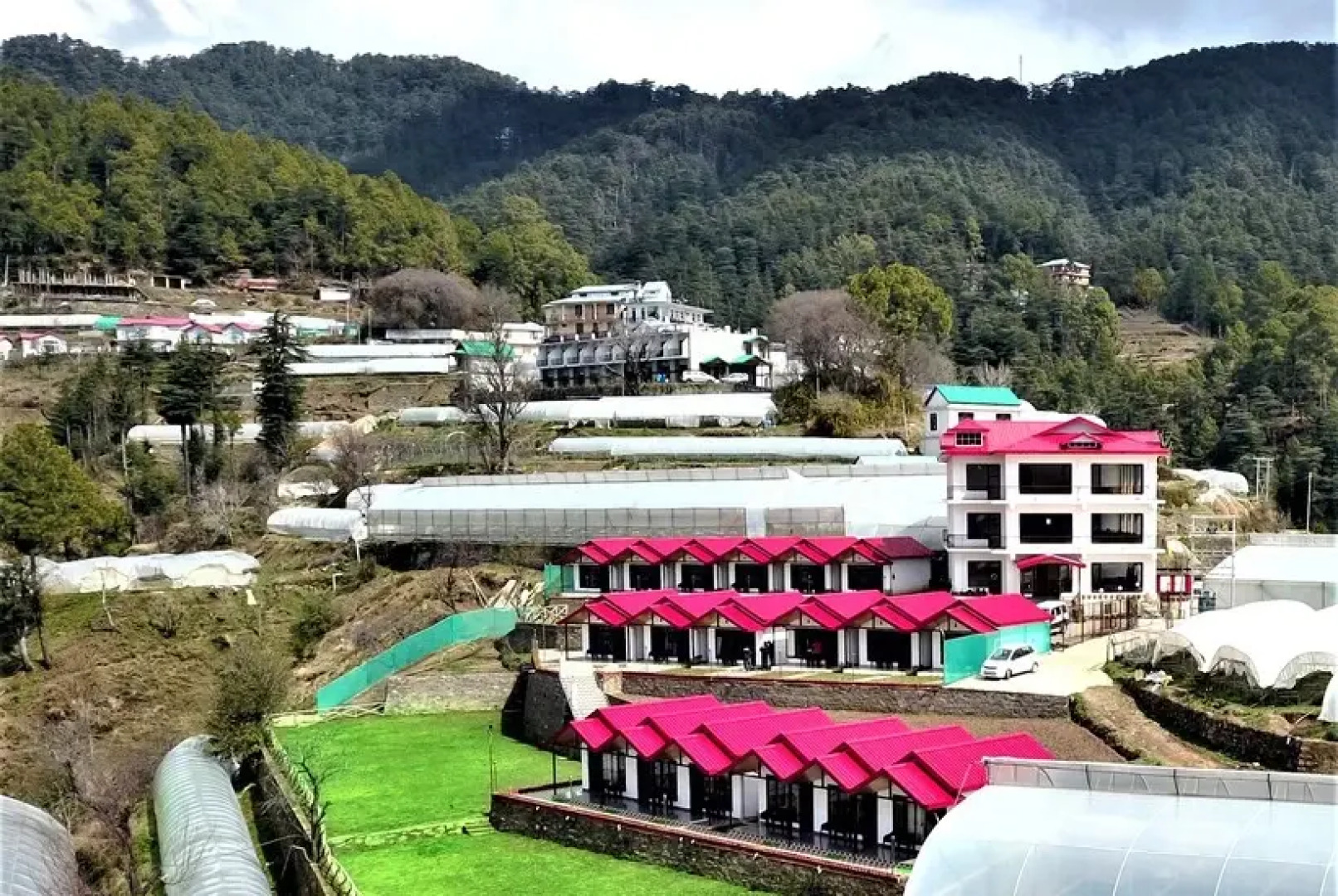 Resort Extreme Village Cottages Chail