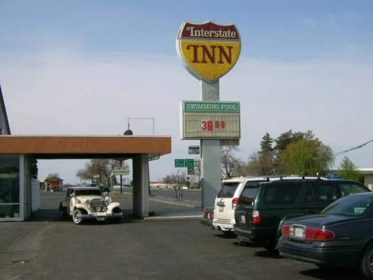 Interstate Inn