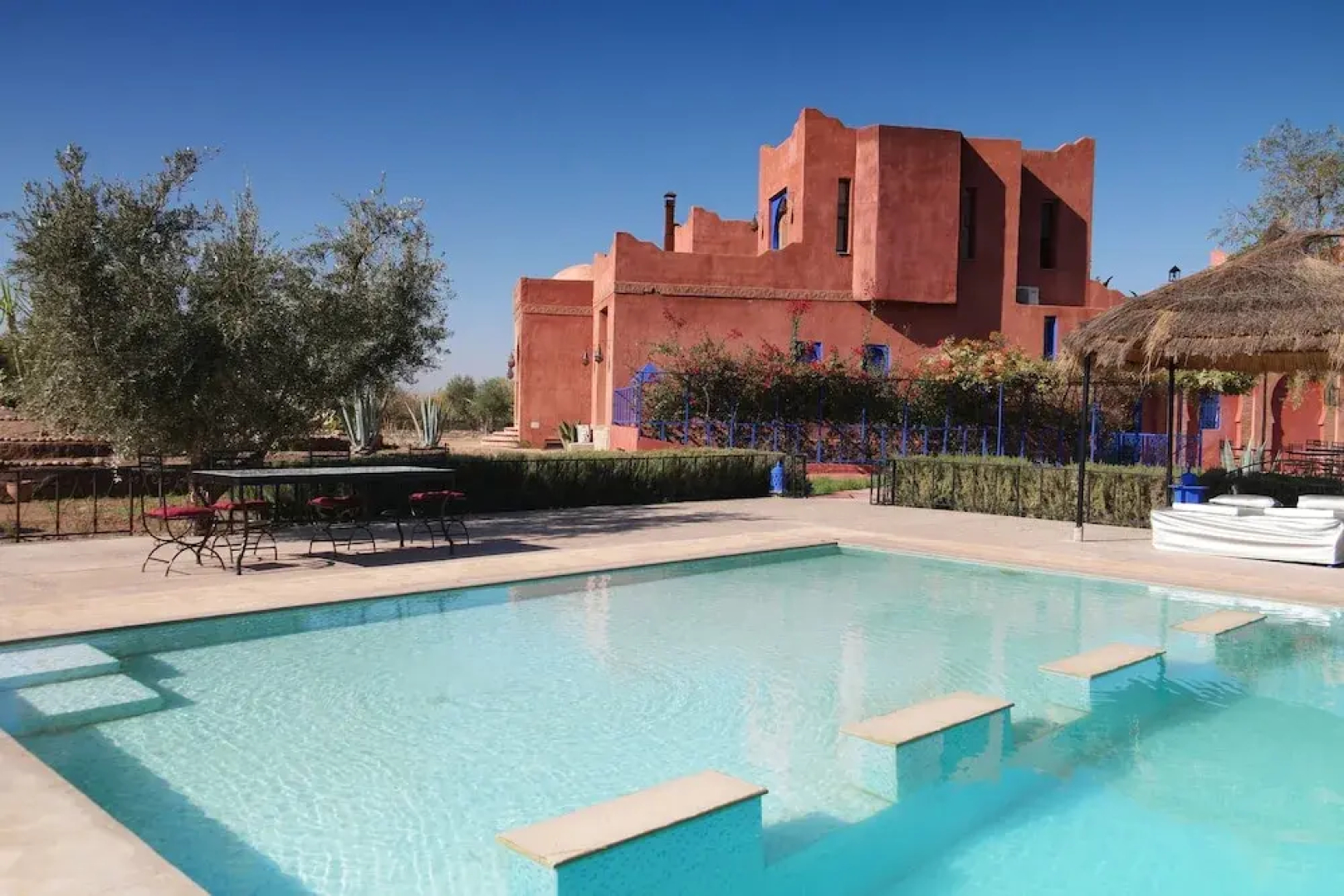 Riad Beloiseau