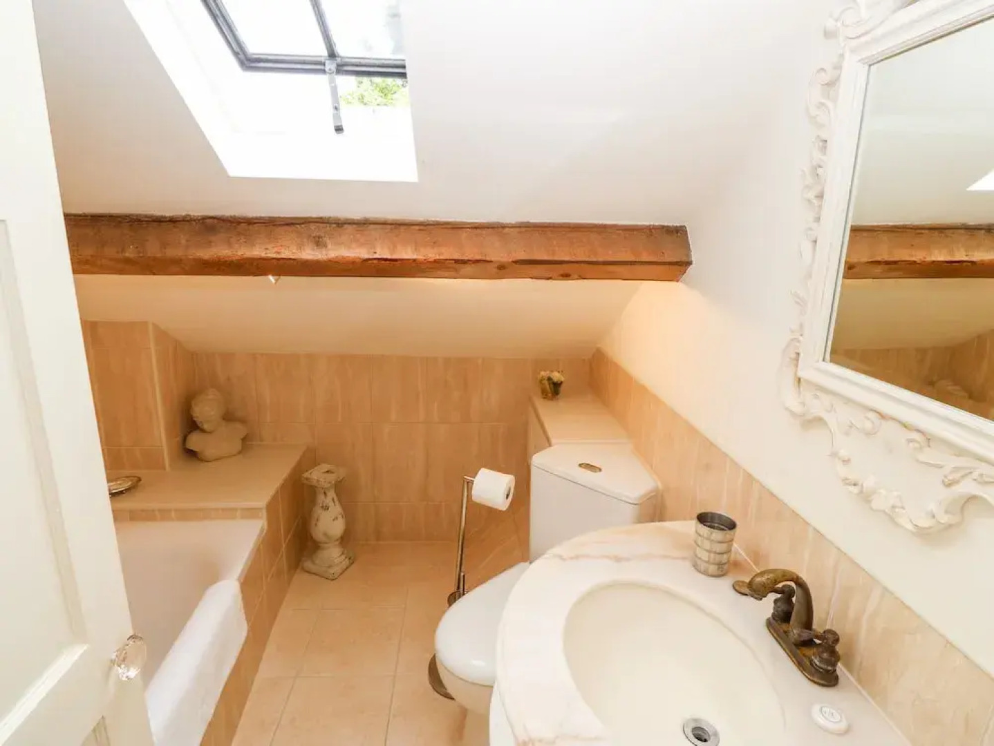 The Little Coach House