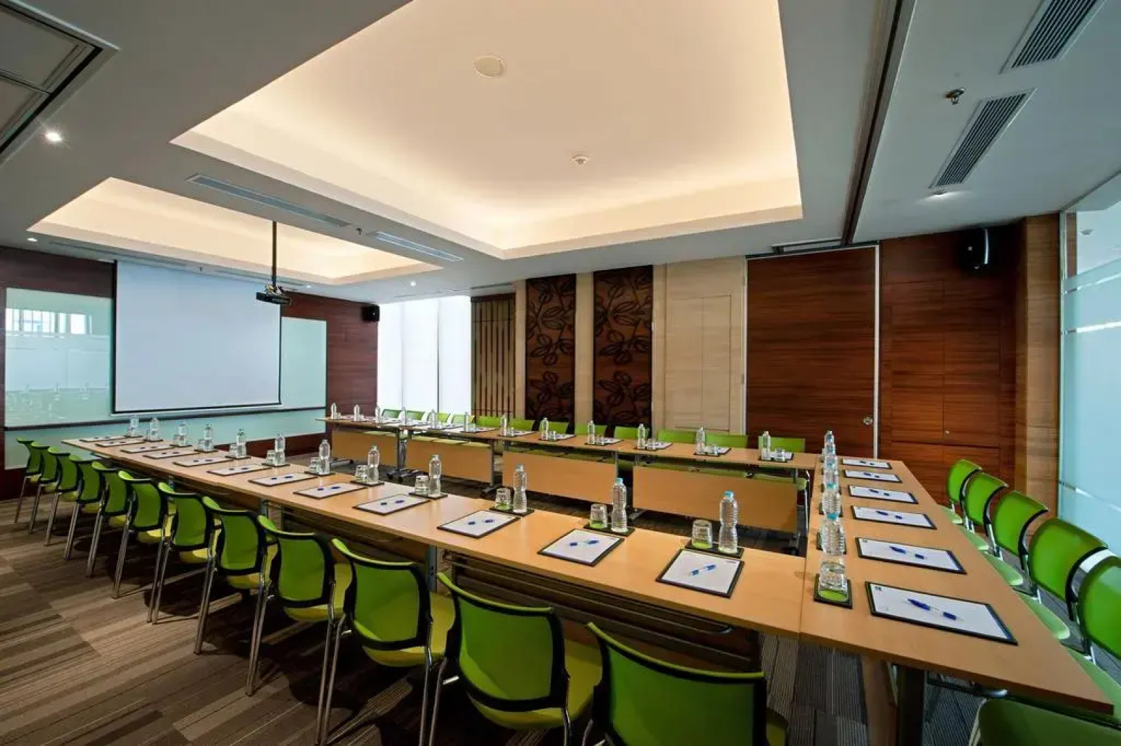 Holiday Inn Express Semarang Simpang Lima by IHG