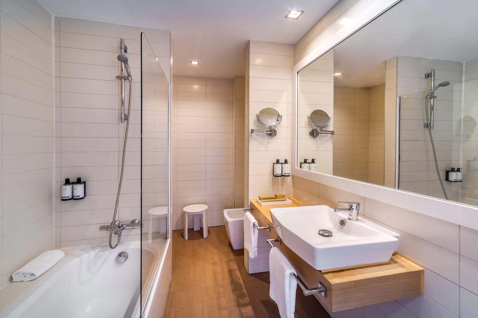 Occidental Pueblo Acantilado