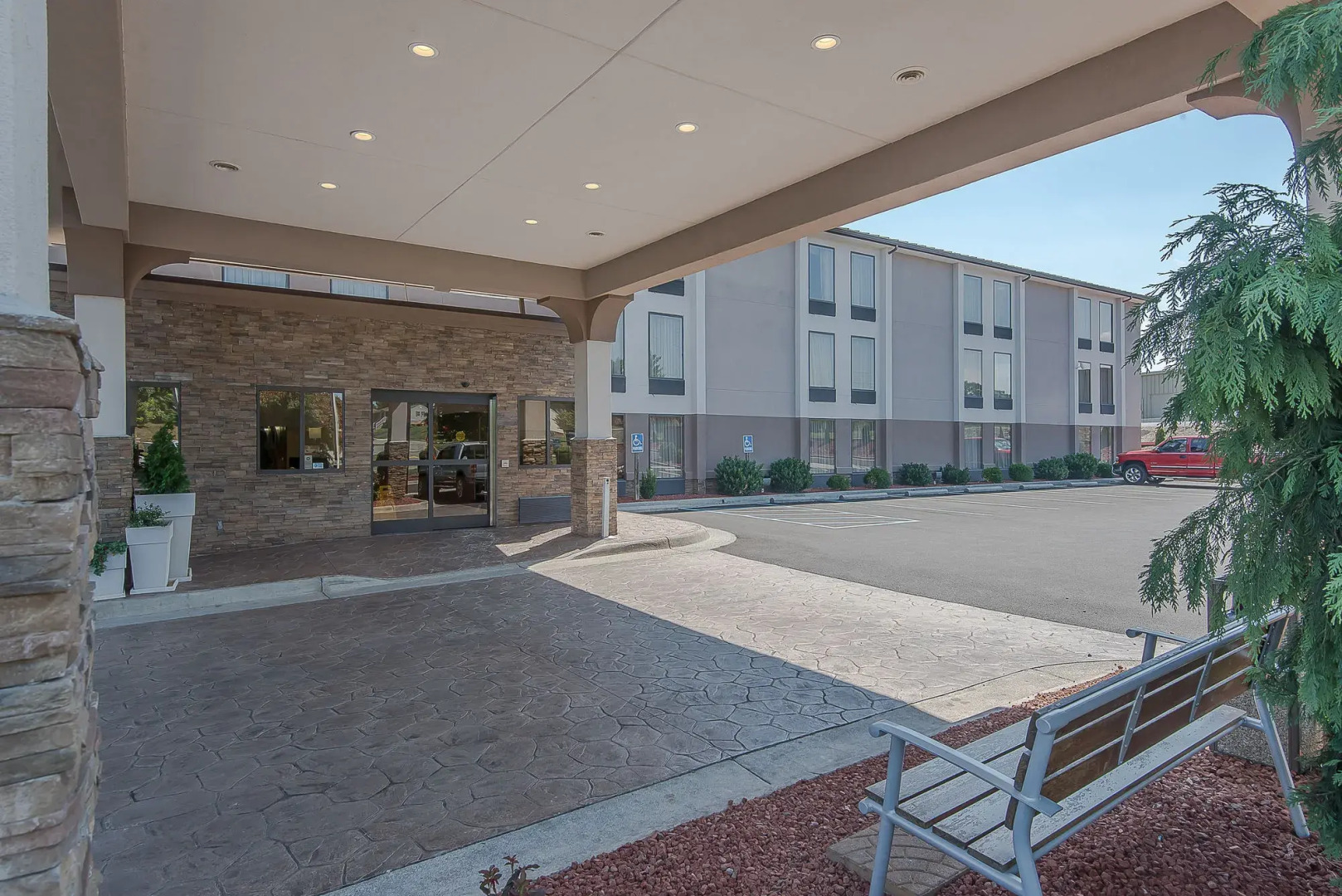 Spark by Hilton Roanoke Civic Center