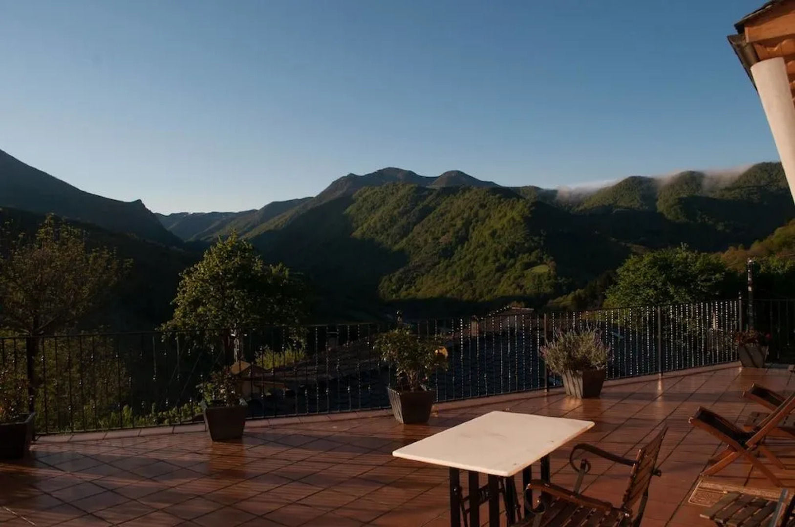 El Mirador De Fuentes Del Narcea