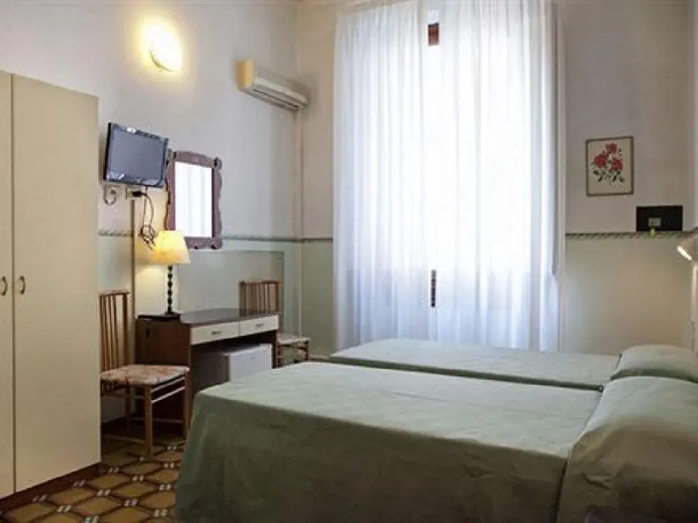 Hotel Serena
