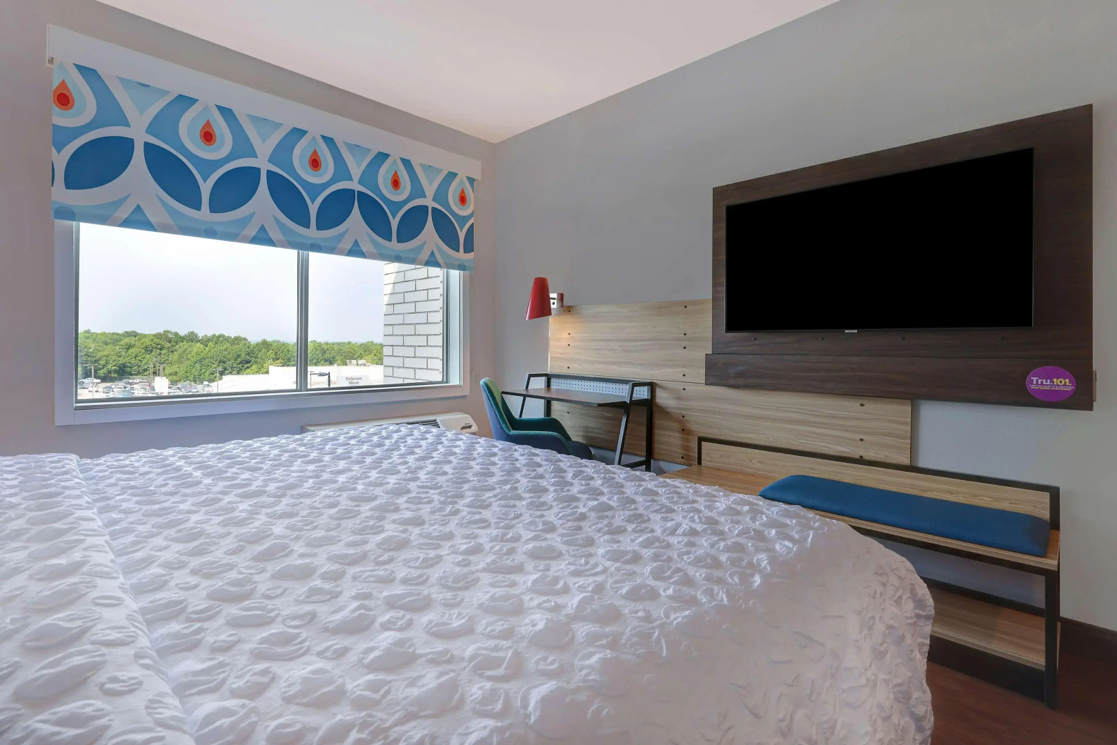 Tru by Hilton Lithia Springs