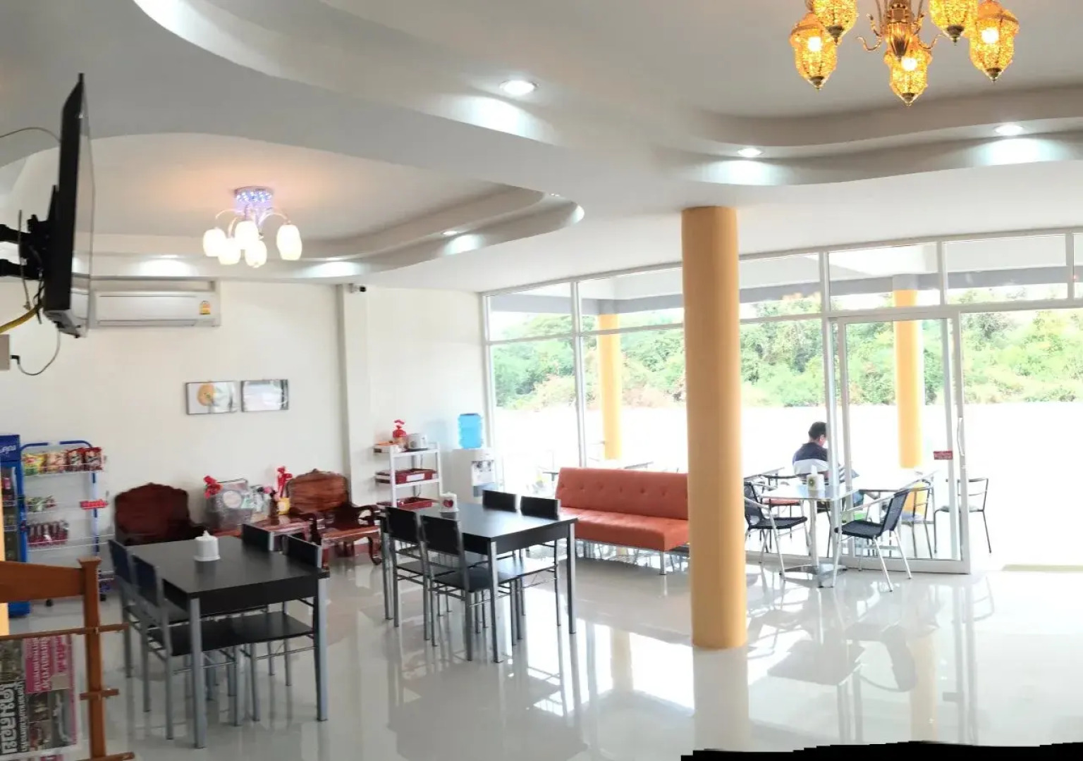 QBiz Hotel Kalasin