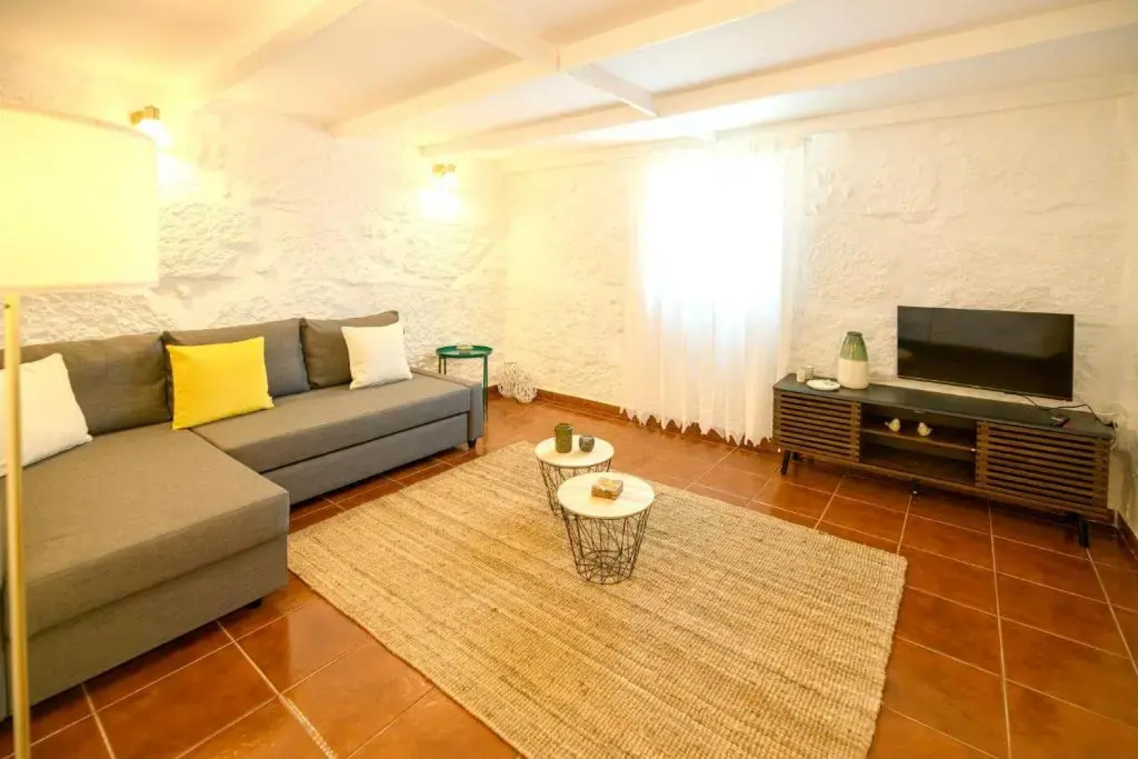 3 bedrooms villa with private pool enclosed garden and wifi at Amarante