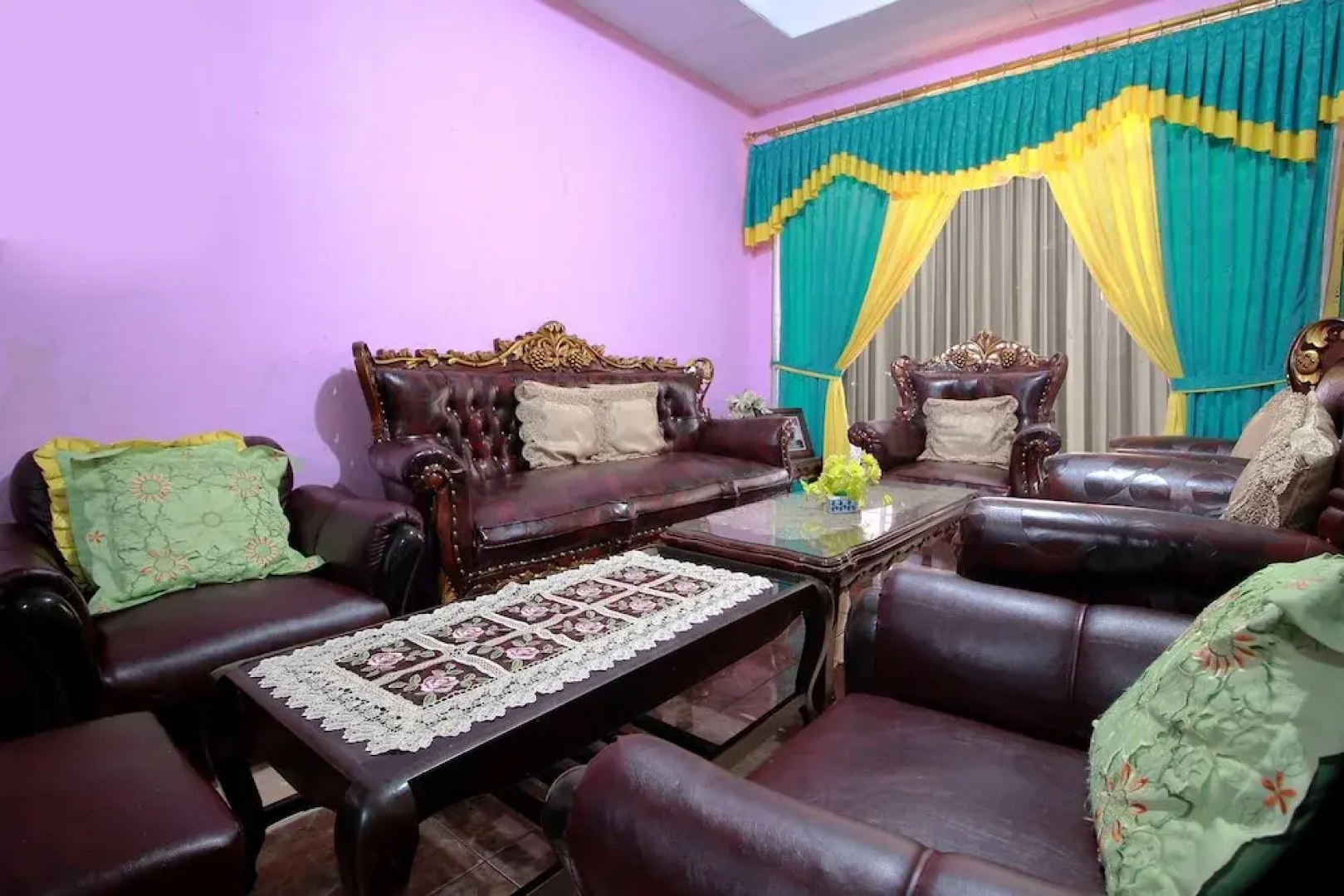 OYO 2838 Hotel Ayu
