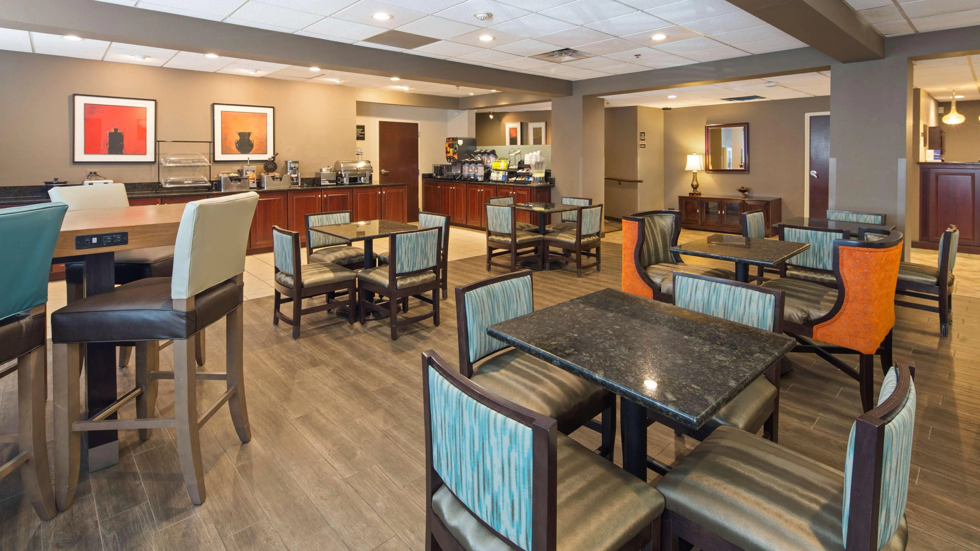 Best Western Plus Oak Mountain Inn