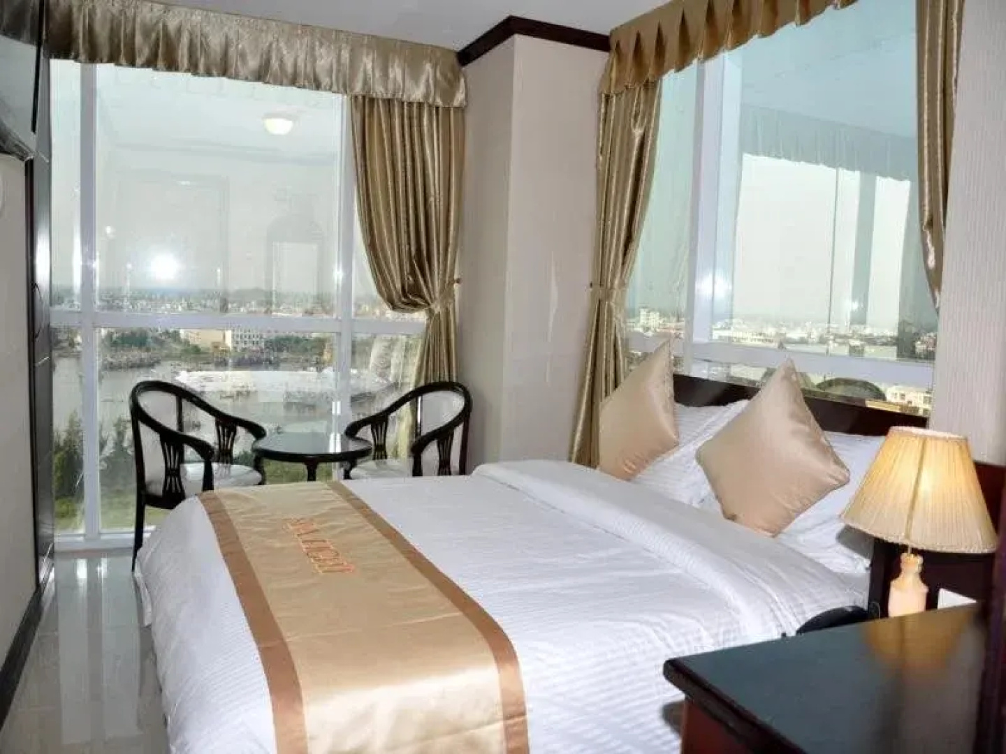Sea Light Hotel