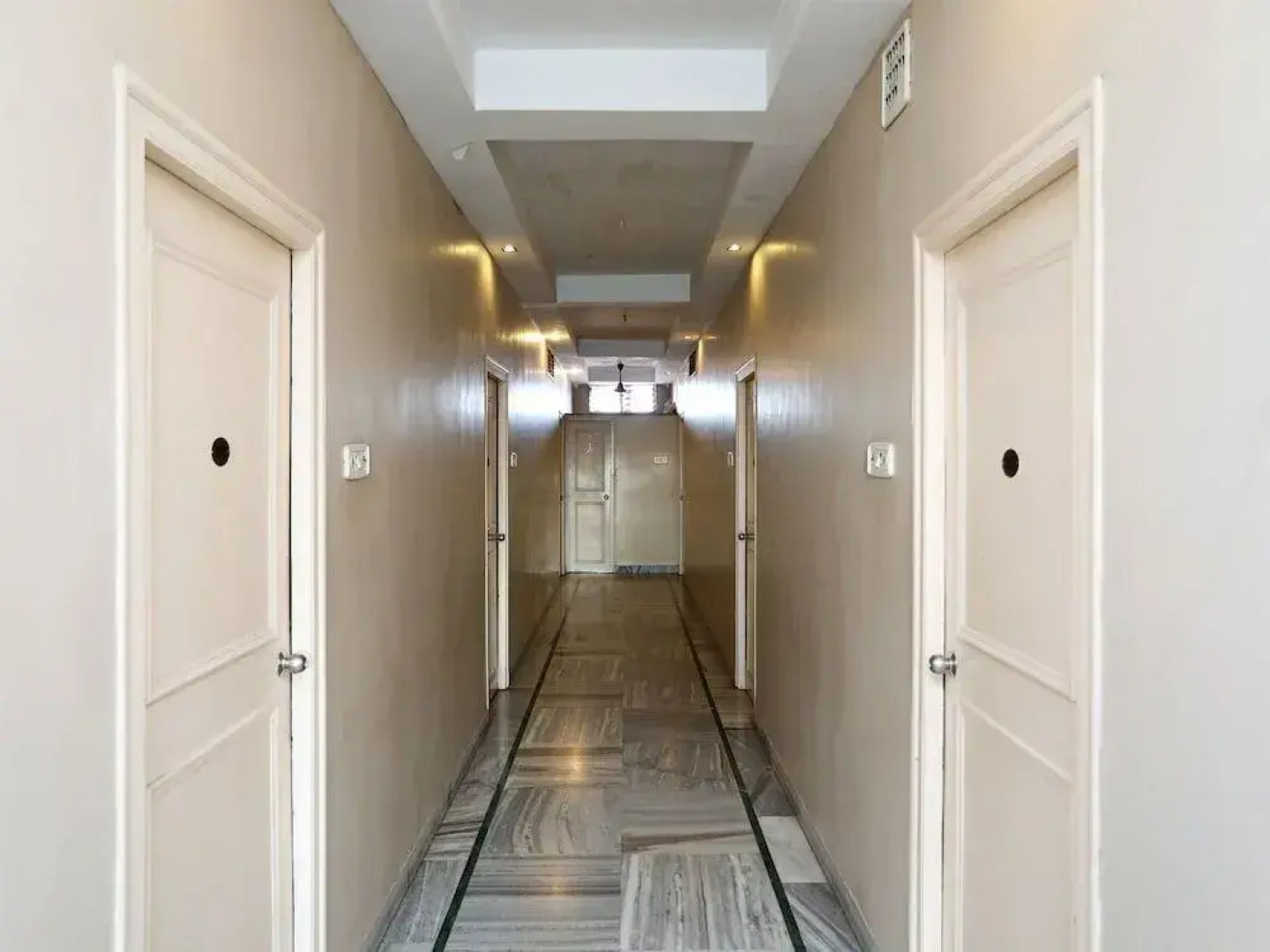 OYO 15966 Hotel Shivam