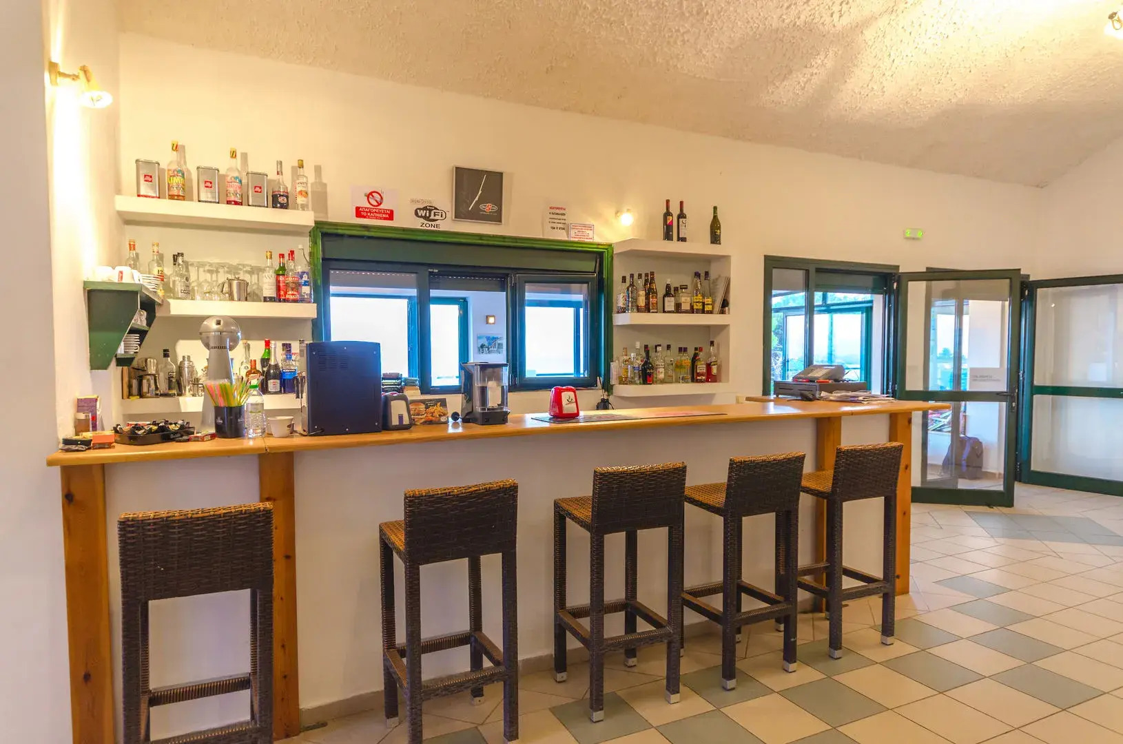 Skiathos Club Hotel Suites