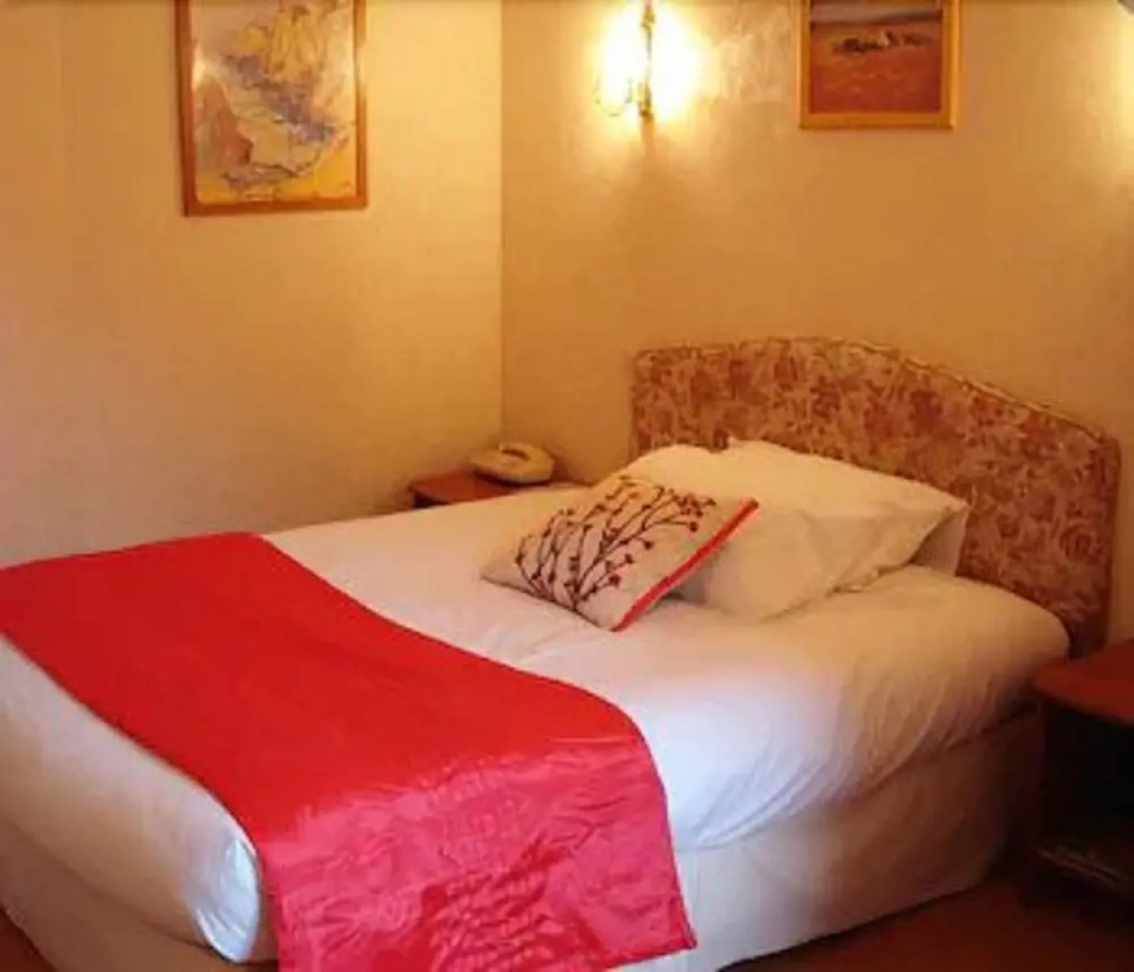 Citotel La Chaumiere Roz Aven