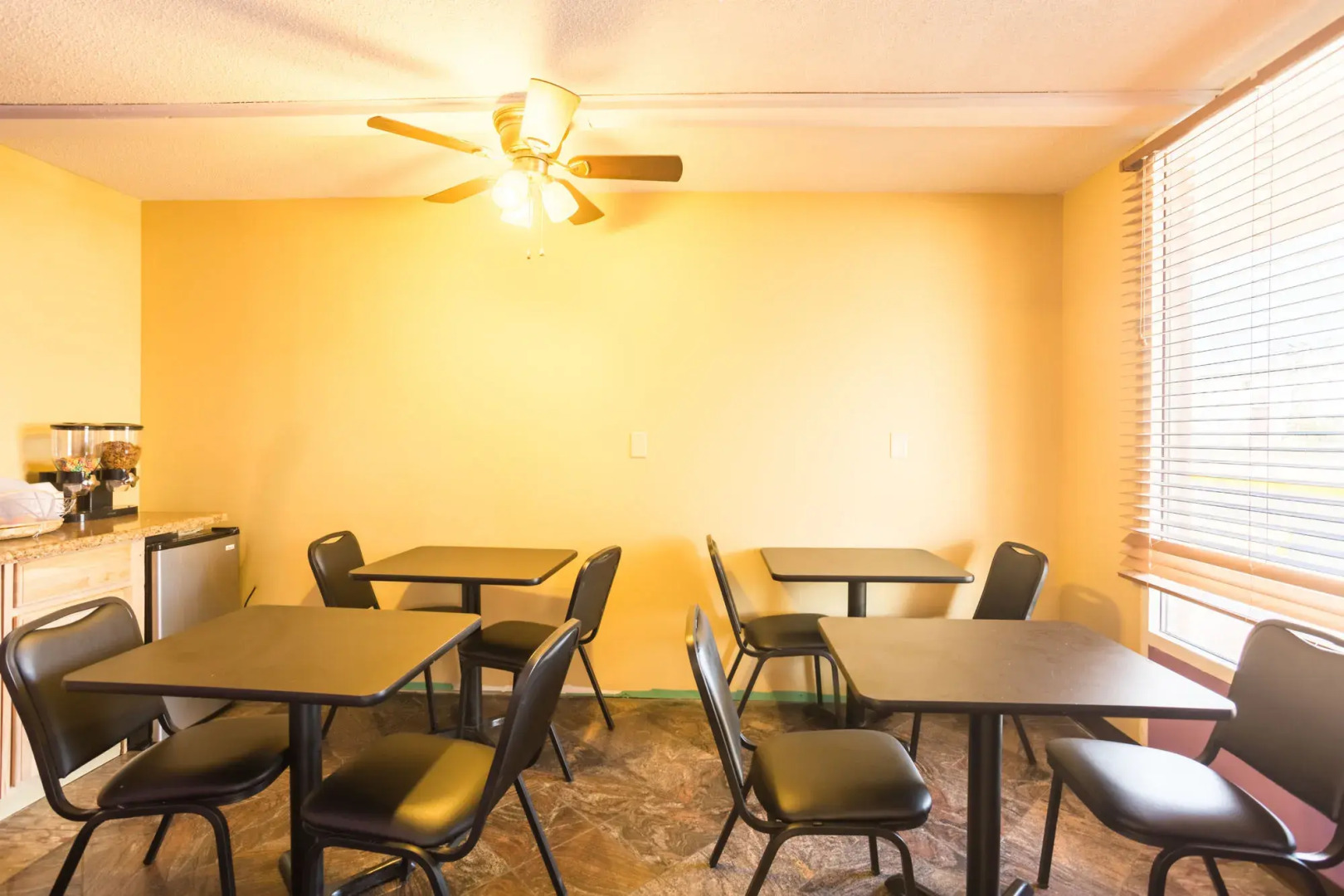 Econo Lodge Decatur South