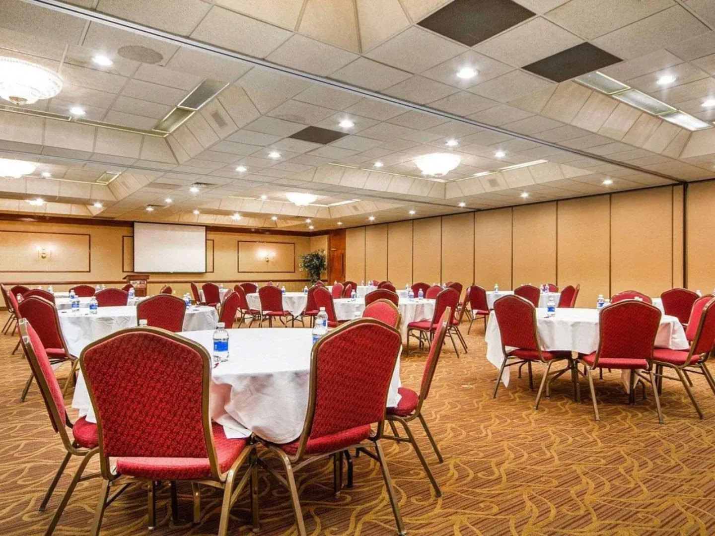 Comfort Suites Green Bay West