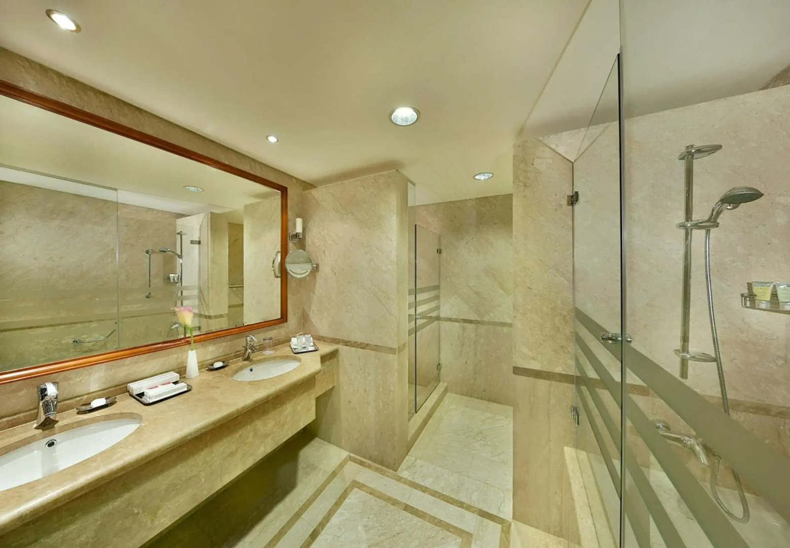 Crowne Plaza Jordan Dead Sea Resort & Spa by IHG