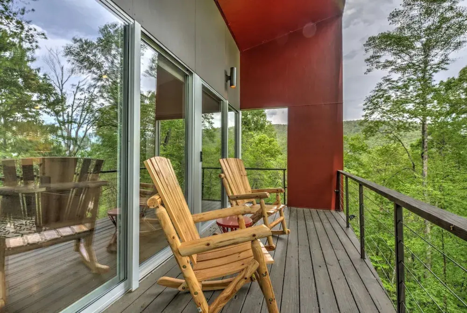 Tara's Treehouse - 3 Br Home