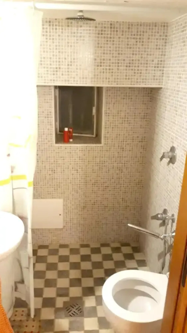 Studio in Caserta, With Pool Access, Enclosed Garden and Wifi - 25 km From the Beach