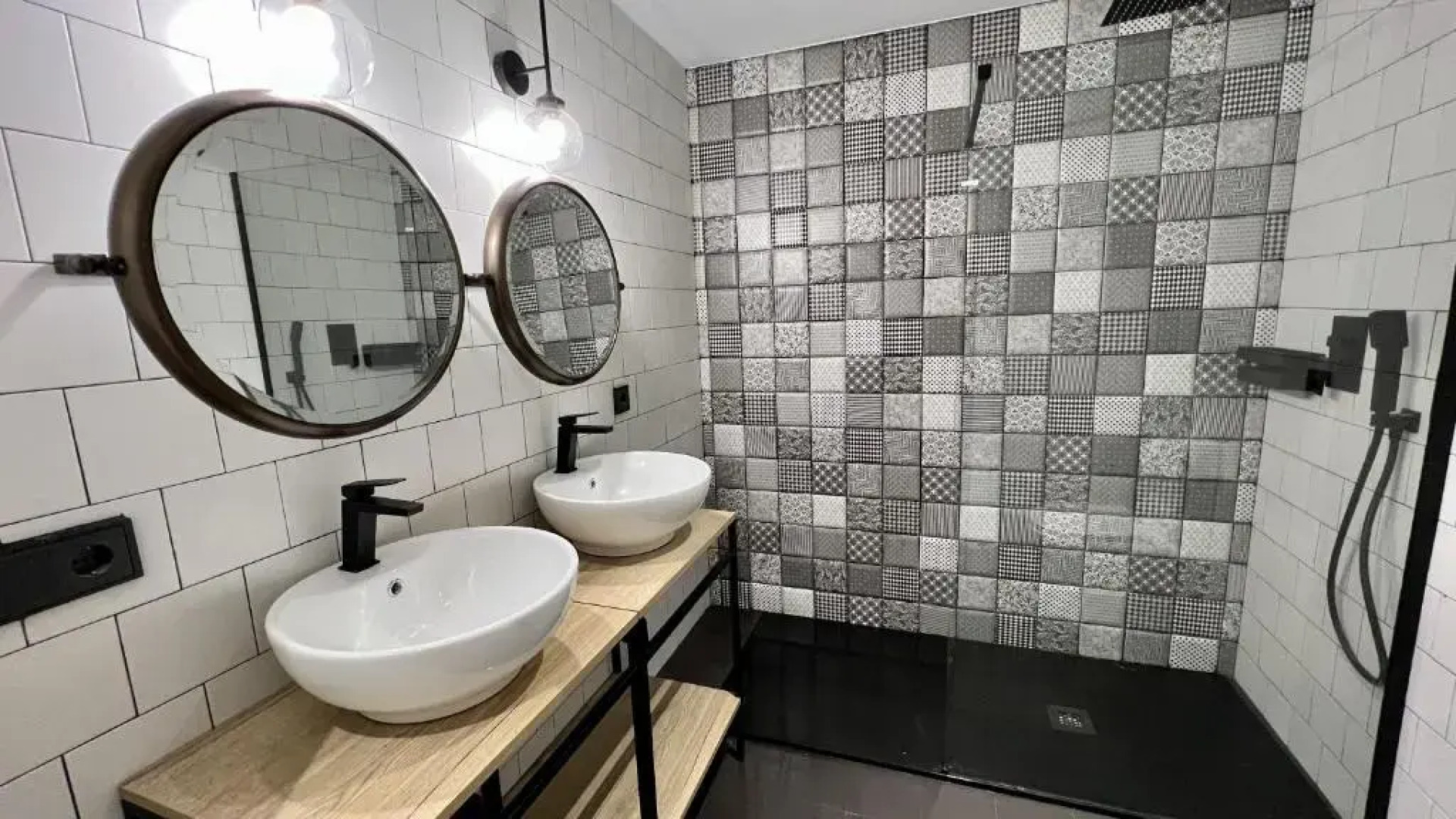 Luz de Gades - Suites Spa Gym - Adults Only.