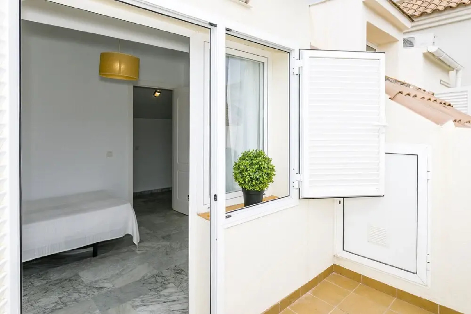 Real del Tivoli Two Rooms and Parking free