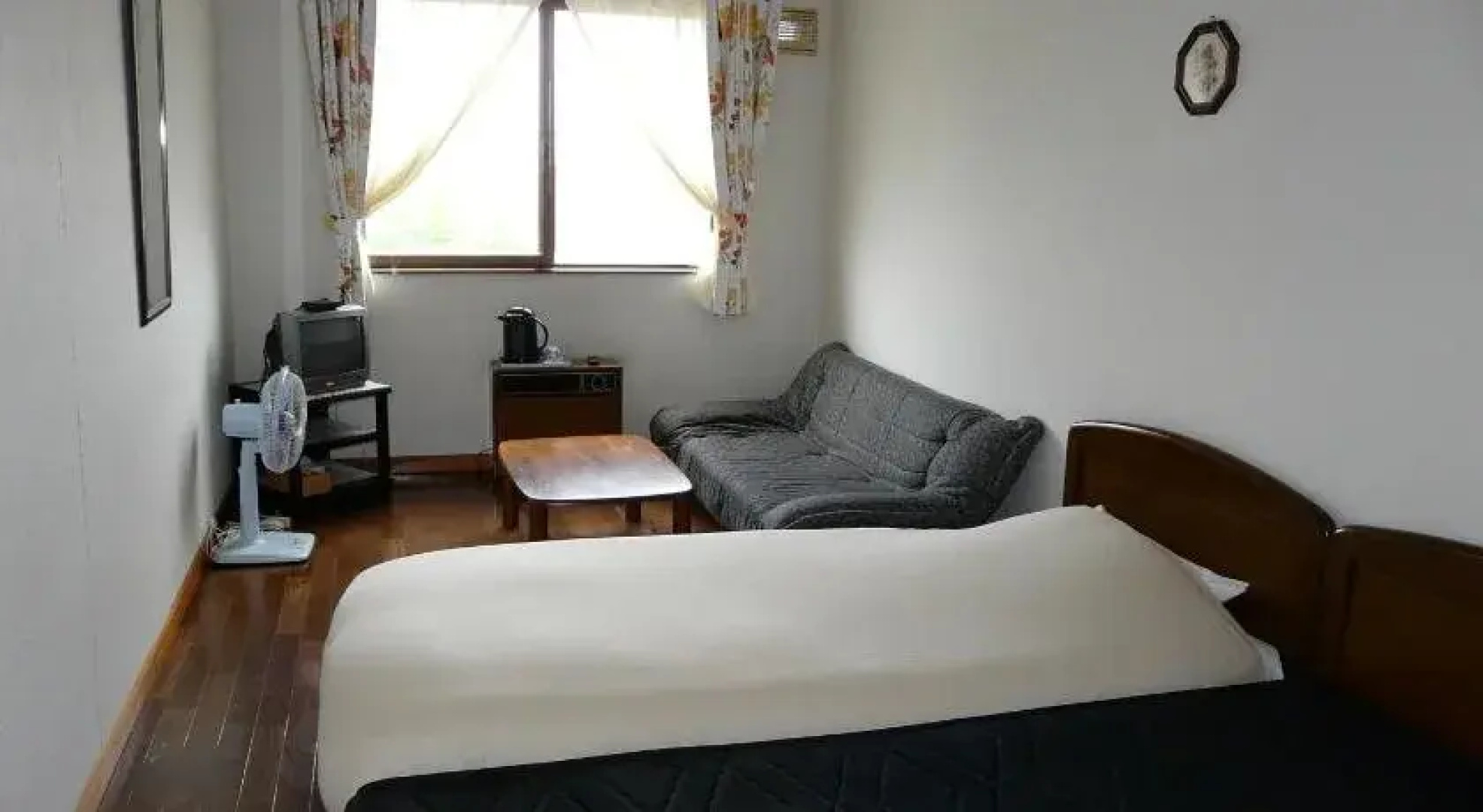 Pension Ressha House