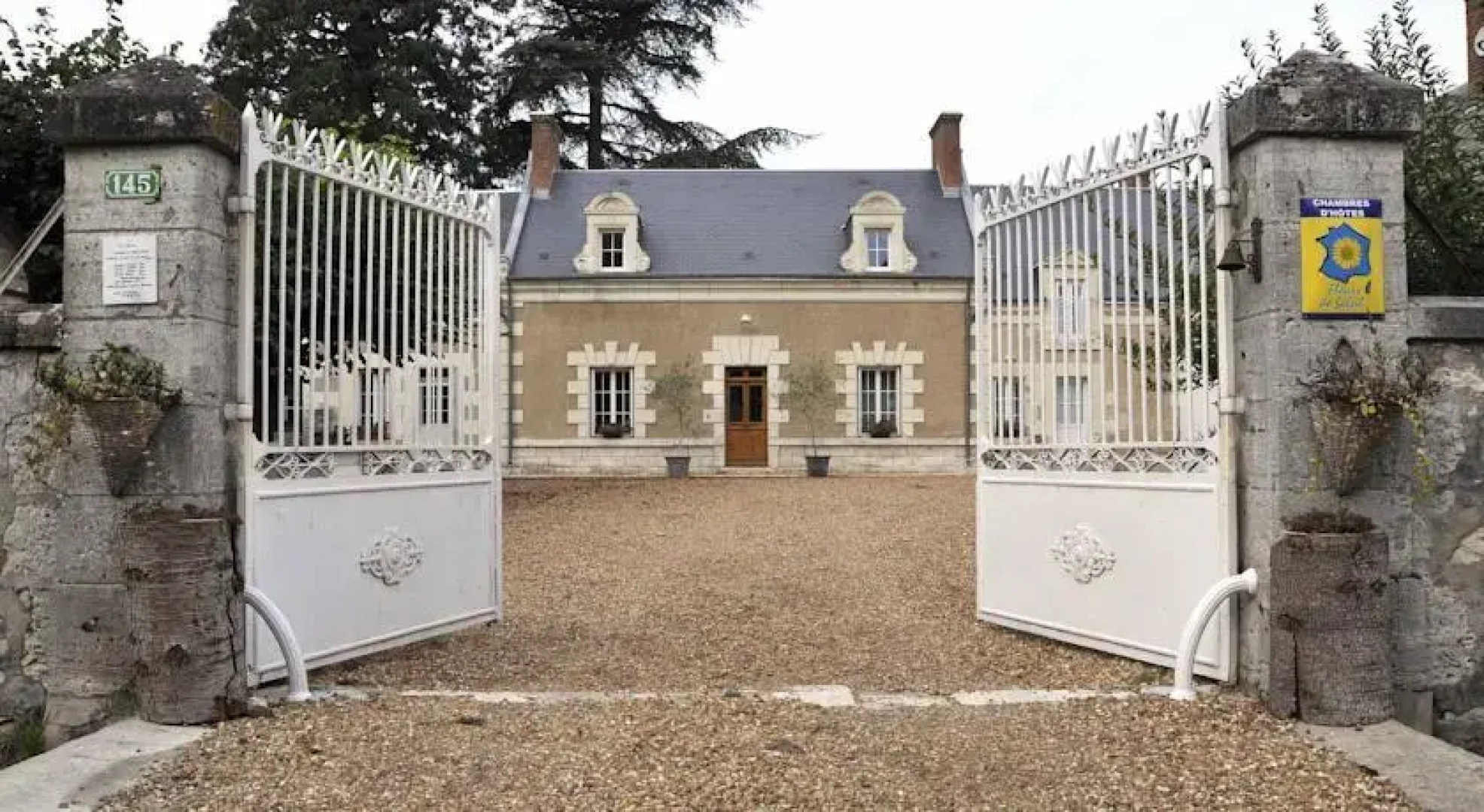 Chambres et tables dhôtes Le Voriou