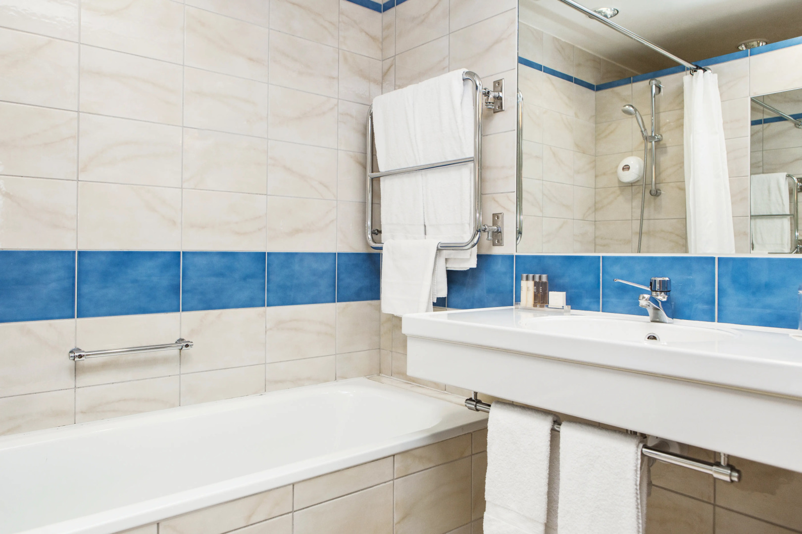 Elite Hotel Marina Plaza